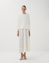 Lade das Bild in den Galerie-Viewer, Suit Davos white🌿