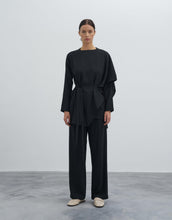 Lade das Bild in den Galerie-Viewer, Suit Davos Schwarz 🌿