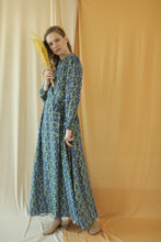 Lade das Bild in den Galerie-Viewer, Blumenkleid 100% Baumwolle🌿