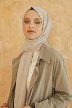 Lade das Bild in den Galerie-Viewer, LORA-Multifunktionstuch Beige