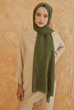 Lade das Bild in den Galerie-Viewer, Vual-Multifunktionstuch Olivgrün