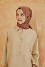 Lade das Bild in den Galerie-Viewer, Vual-Multifunktionstuch Glutrot