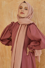 Lade das Bild in den Galerie-Viewer, Vual-Multifunktionstuch Blütenrosa