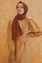 Lade das Bild in den Galerie-Viewer, LORA-Multifunktionstuch Mittelbraun