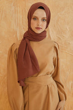 Lade das Bild in den Galerie-Viewer, LORA-Multifunktionstuch Mittelbraun