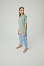 Lade das Bild in den Galerie-Viewer, Kurzarm Peru-Mint 100% Baumwolle