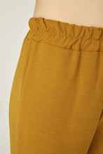 Lade das Bild in den Galerie-Viewer, Morla Crepe Suit-Senf🌿