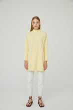 Lade das Bild in den Galerie-Viewer, Sweatshirt Barbara-Gelb 100% Baumwolle🌿