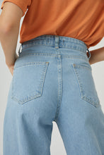 Lade das Bild in den Galerie-Viewer, Hose 100% Denim-Hellblau🌿