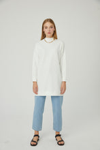 Lade das Bild in den Galerie-Viewer, Sweatshirt Barbara-Weiss 100% Baumwolle🌿