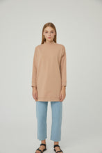 Lade das Bild in den Galerie-Viewer, Sweatshirt Barbara-Camel 100% Baumwolle🌿