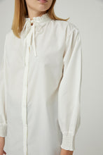 Lade das Bild in den Galerie-Viewer, Tulipa Hemd-Weiss🌿