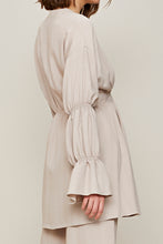 Lade das Bild in den Galerie-Viewer, Roma Suit-Beige🌿