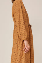 Lade das Bild in den Galerie-Viewer, Kleid Montreux-Camel 100% Bio-Baumwolle 🌿