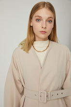 Lade das Bild in den Galerie-Viewer, Begonnene Jacke🌿