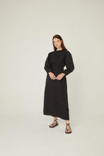 Lade das Bild in den Galerie-Viewer, Leinen Kleid-Schwarz | Hochwertiger Leinen🌿