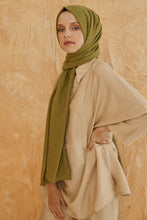 Load image into Gallery viewer, LORA multifunctional scarf olive green
